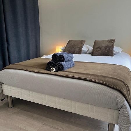 Le Logis Cantilien Lamorlaye-Chantilly Экстерьер фото