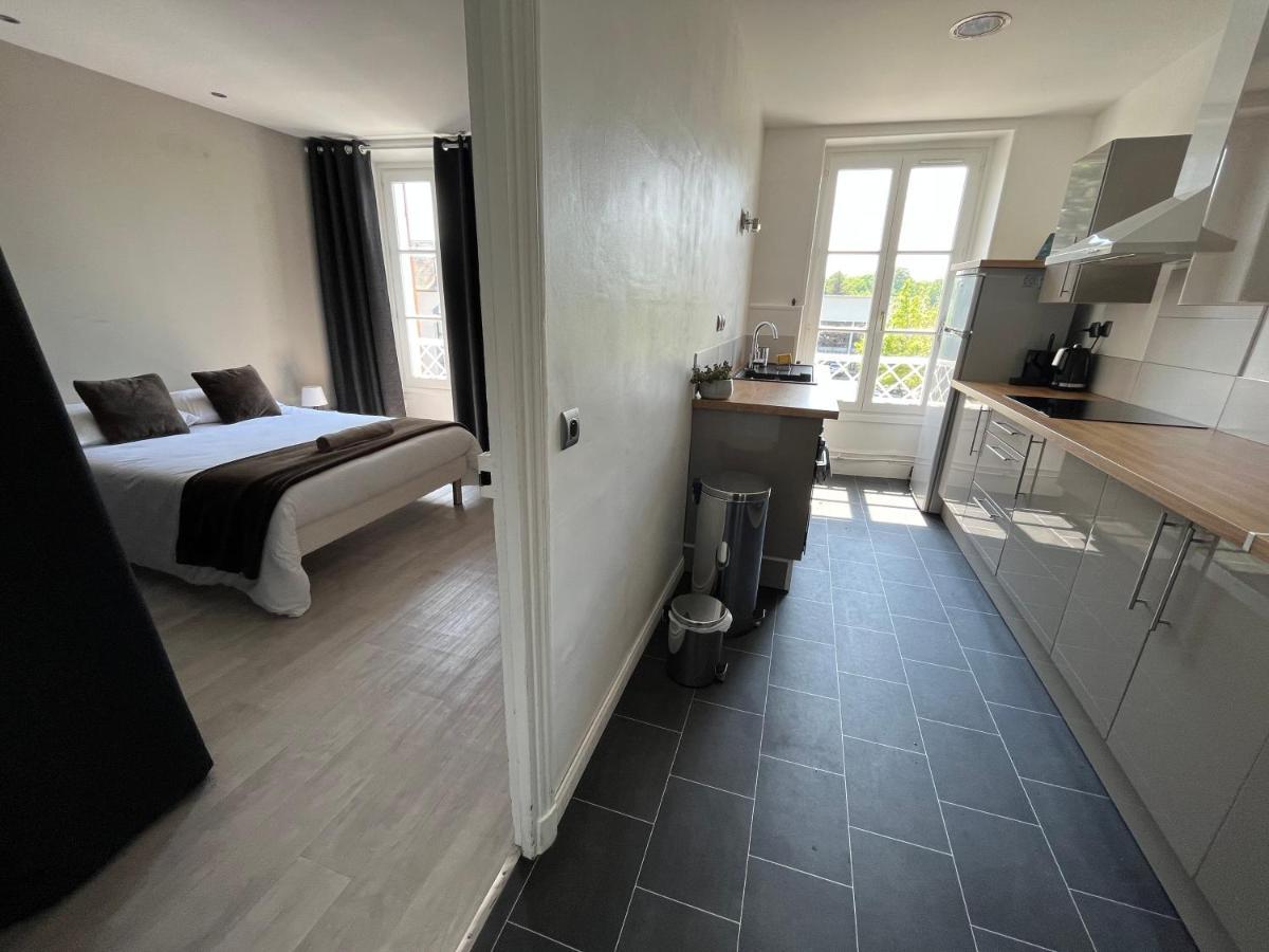Le Logis Cantilien Lamorlaye-Chantilly Экстерьер фото
